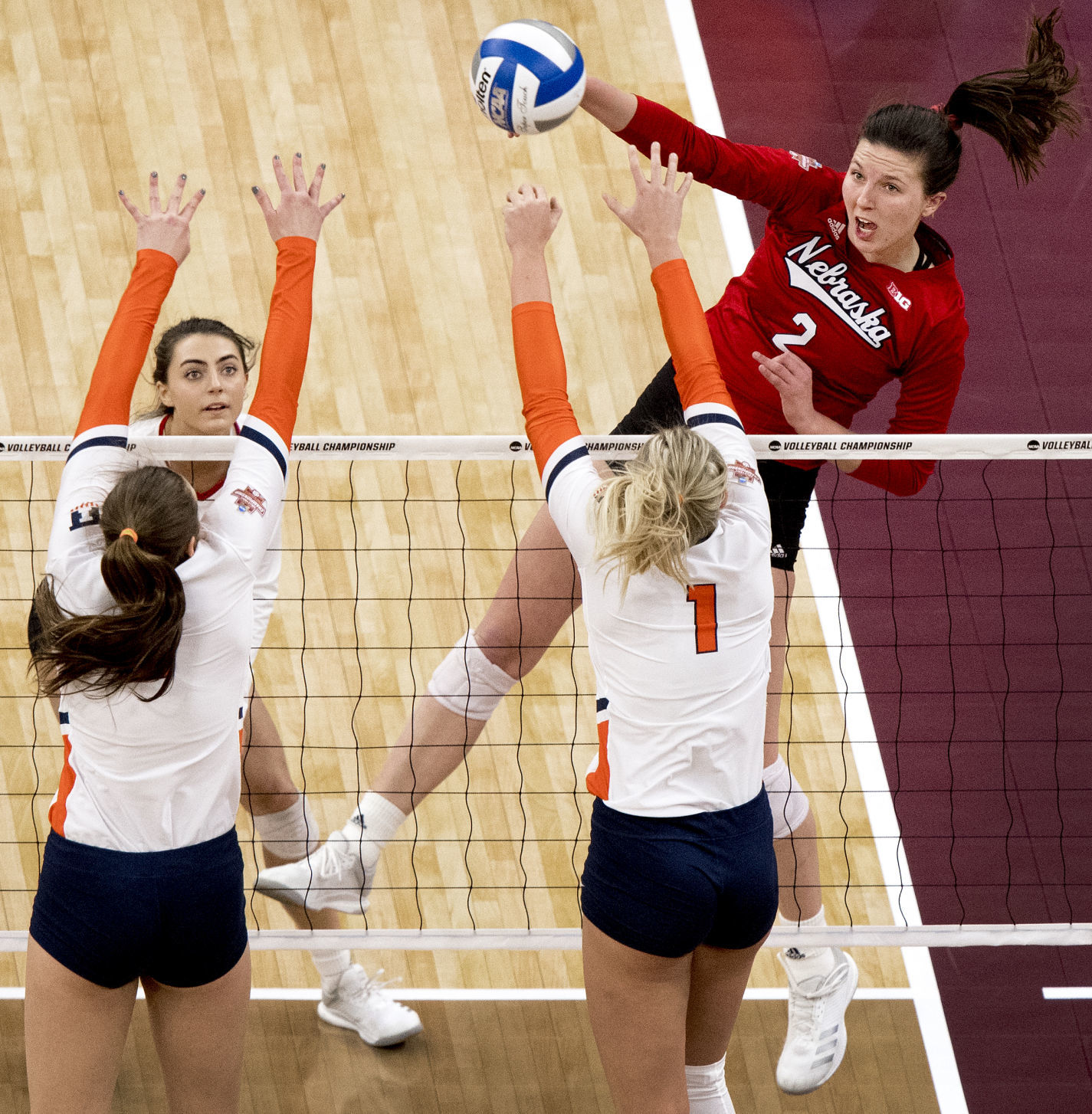 Nebraska volleyball vs. Illinois, 12.13